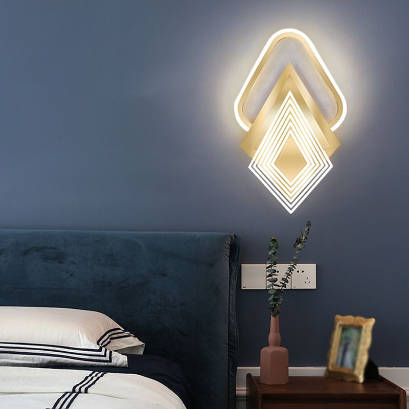 Contemporary LED Wall Mount in Black / Gold Metal Geometric Wall Fixture