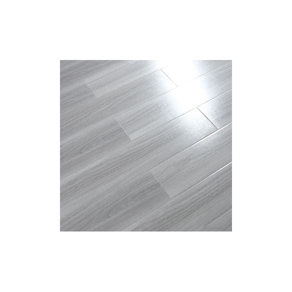 Maple Modern Laminate Flooring Click Lock Stain Resistant Plank Flooring