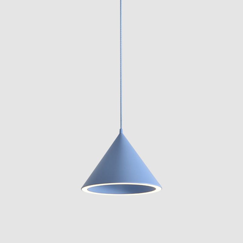 Triangle Metal Hanging Pendant Lamp 1-Light Modern Style Pendant Ceiling Lights