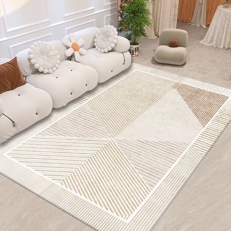 Brown Plaid Rug Polyester Simple Rug Non-Slip Backing Rug for Living Room