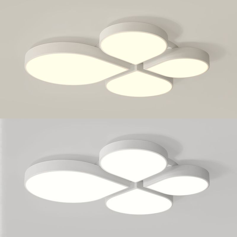 Plafonnier LED en acrylique à 4 lumières de style moderne et concis, plafonnier géométrique en fer laqué