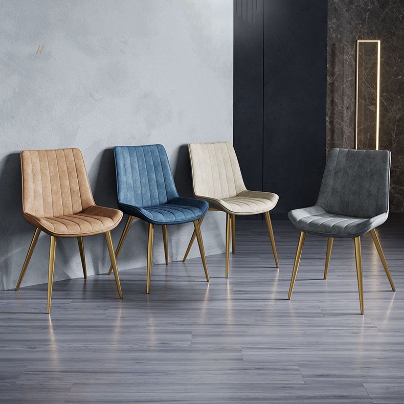 Sillas de comedor escandinavas de metal para interiores y exteriores Silla Parsons con patas de metal