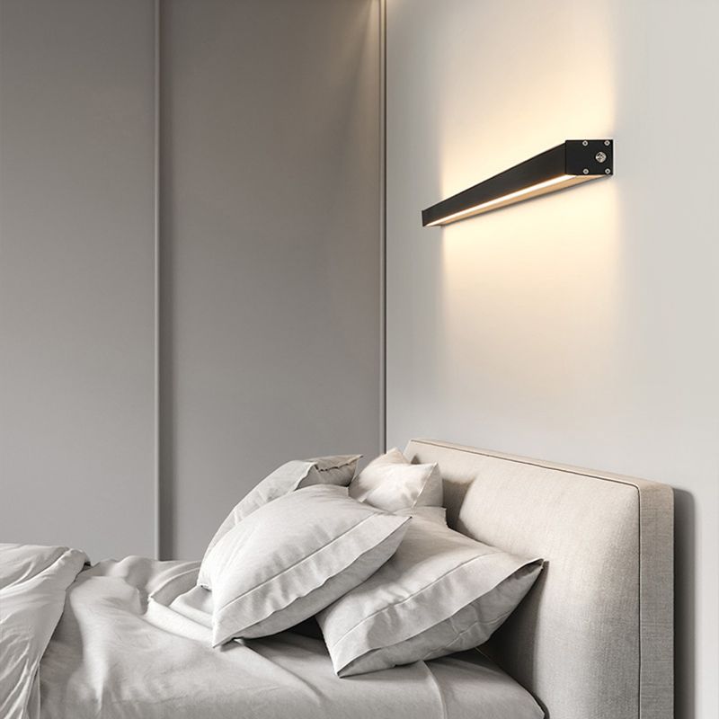 1-Light Linear Wall Mount Light Modern Style Metal Wall Mount Lighting in Black