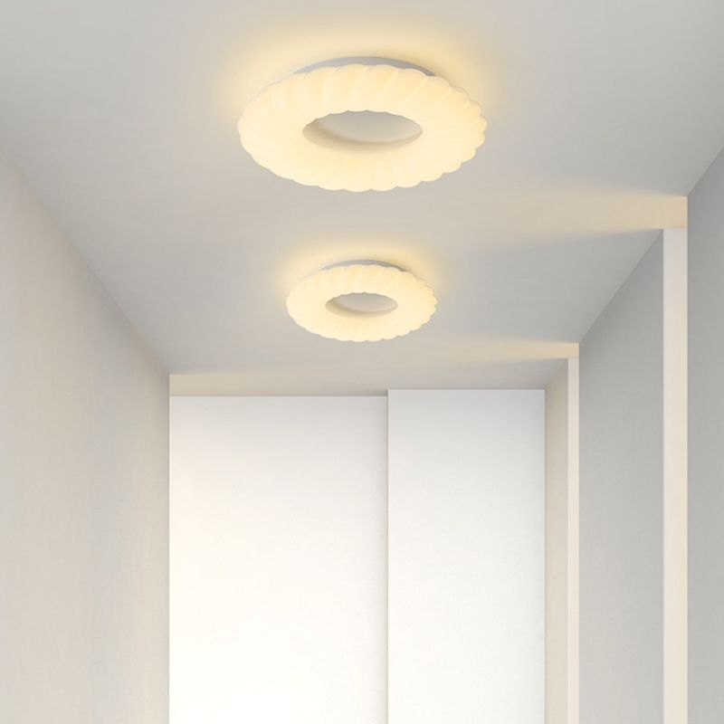 Contemporary LED Ceiling Light White Shaded Flush Mount Lighting for Room