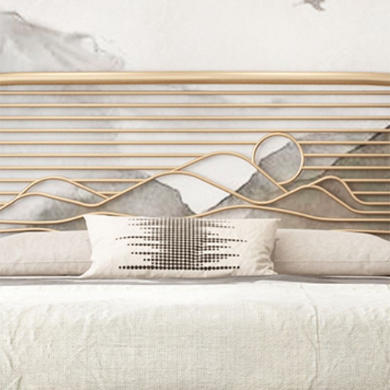 Open-Frame Bed with Iron Rectangle Headboard and Metal Legs Bed