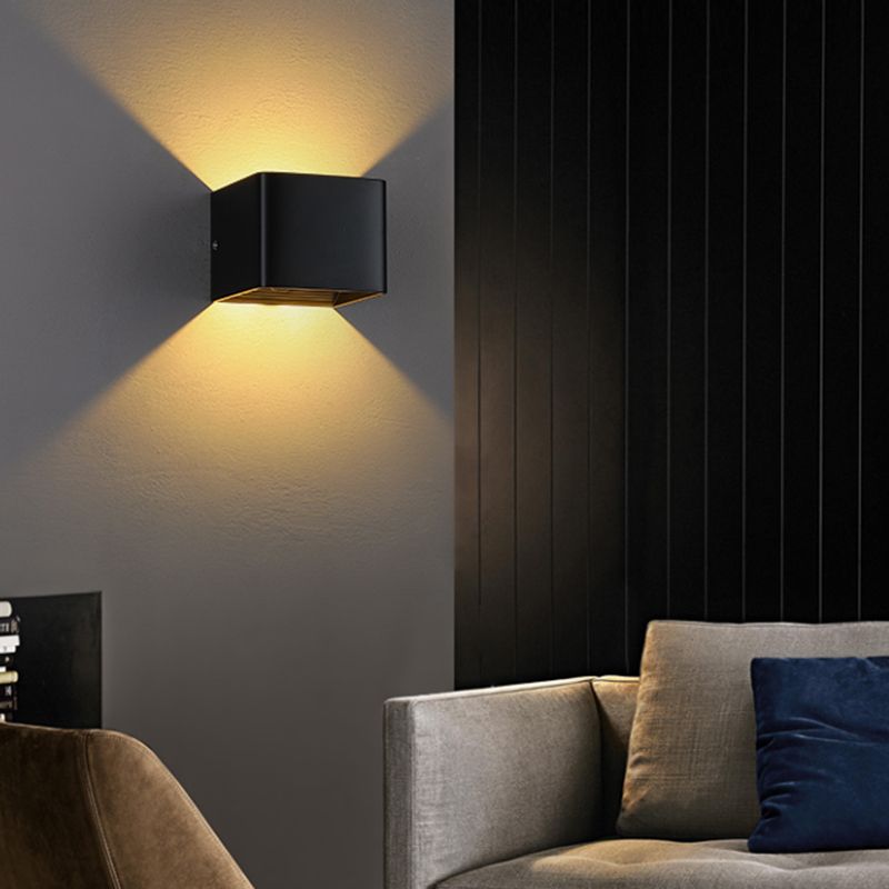 2-Light Square Wall Light Fixtures Modern Style Metal Wall Mount Lamp