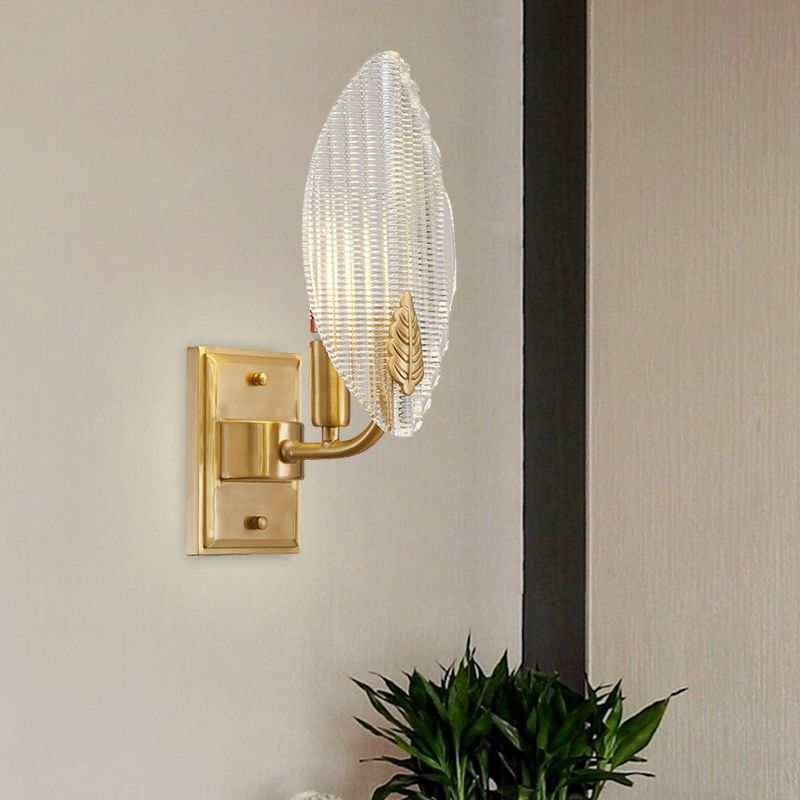 Brass 1/2-Bulb Sconce Light Vintage Clear Fluted Glass Leaf-Shaped Wall Lighting Idea