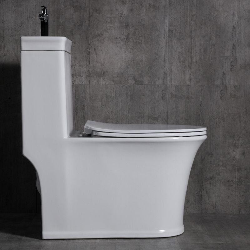 Floor Mounted Toilet One-Piece Toilet Porcelain Siphon Jet Flush Toilet