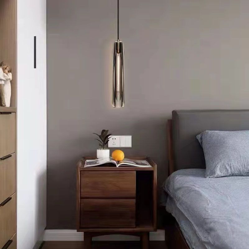 1 léger plafonnier pein