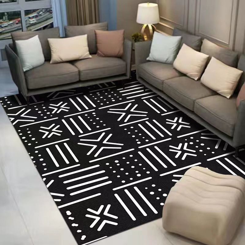 White Graphic Rug Polyester Modern Rug Stain Resistant Rug for Living Room