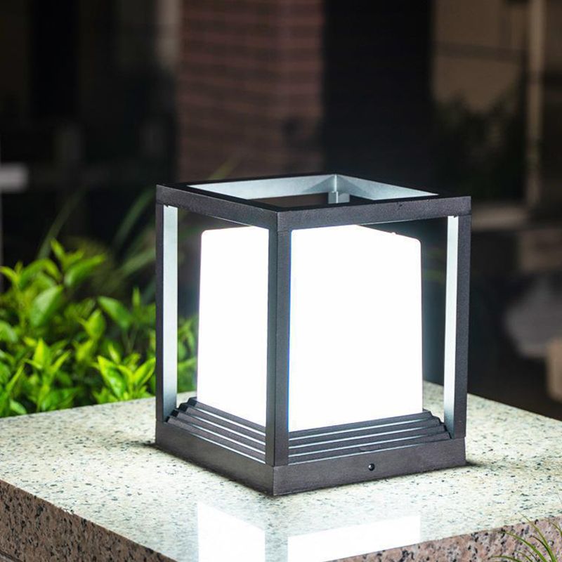 Square LED Pillar Lamp Metal Waterproof Outdoor Light for Garden
