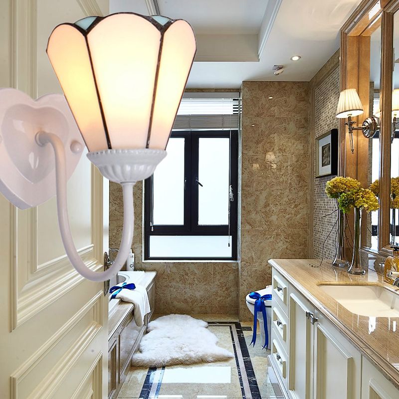 Stained Glass Lily Wall Mount Light Tiffany 1 Head White/Blue/Antique Brass Sconce Lighting for Hallway