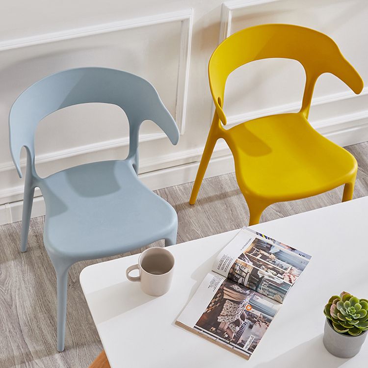 Silla lateral contemporánea interior con respaldo abierto Silla apilable de plástico para comedor individual