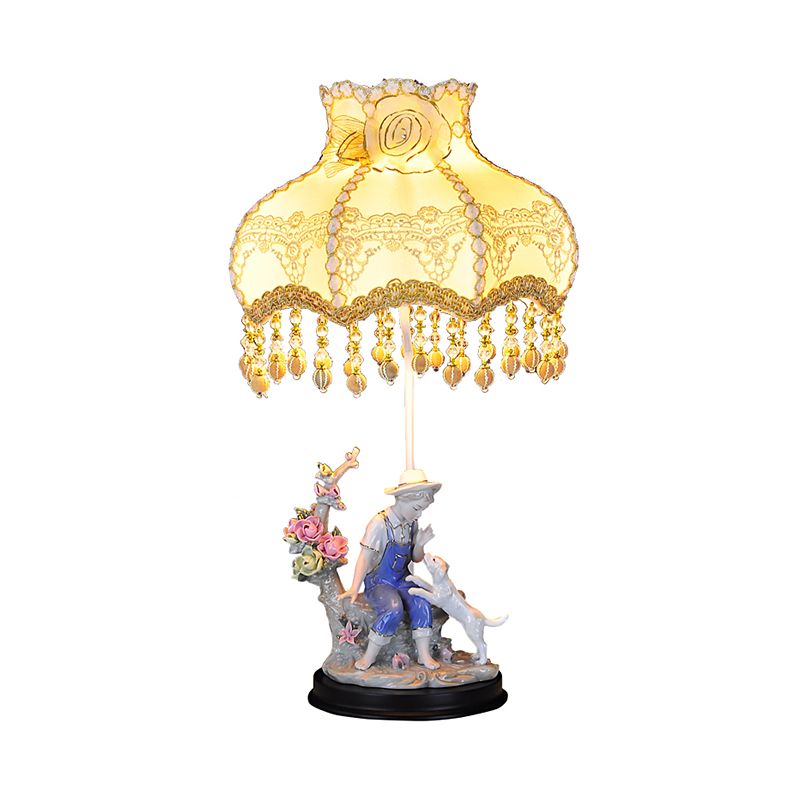 BEIGE Ruffle Edge Lampone Pastoral 1 Luce Light Night Light With Ceramic Boy and Dog