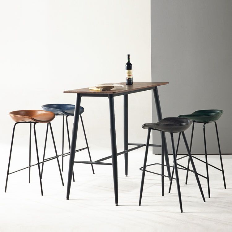 Contemporary Matte Finish Leather Barstool Low Back Coffee Shop Stool