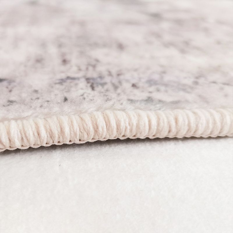 Minimalist Graphic Print Carpet Polyester Rug Stain Resistant Area Carpet for Living Room