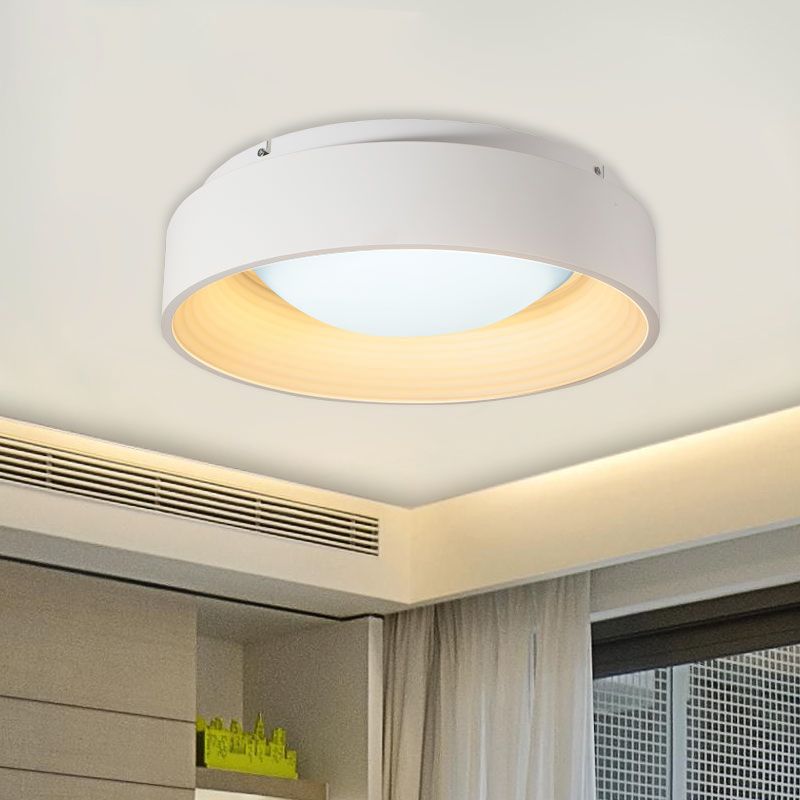 Modern Drum Flush Mount Lighting Acrylic LED Bedroom Close to Ceiling Lamp in White, 18"/23.5" Dia
