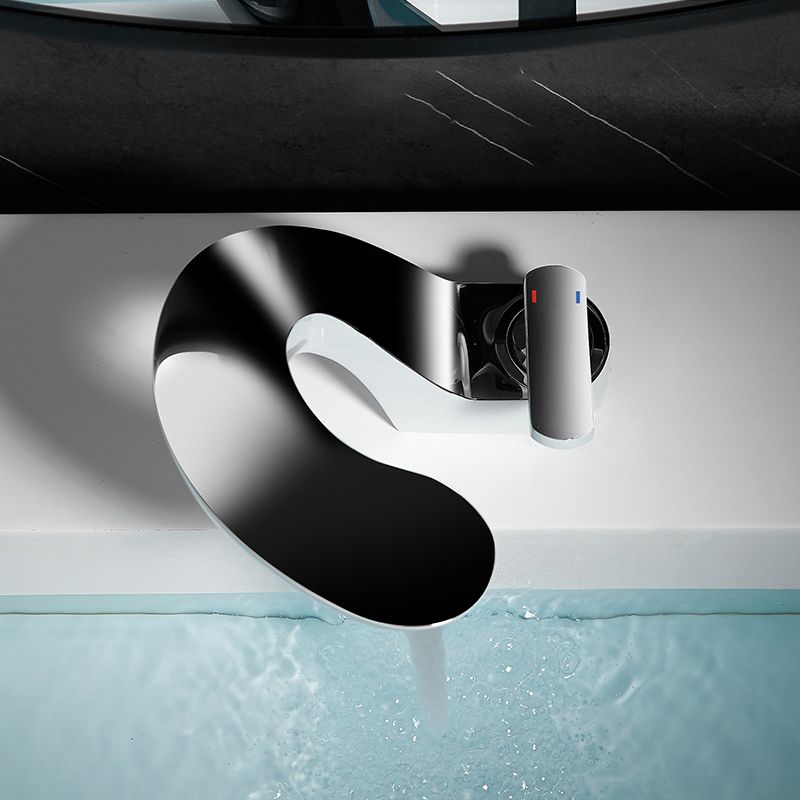 Single Hole Centerset Faucet Solid Color Lever Handles Centerset Bathroom Sink Faucet