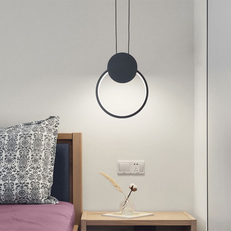 Minimalismus -LED -Pendellichtkit Black Geometrisches hängendes Lichtkit mit Metallschatten