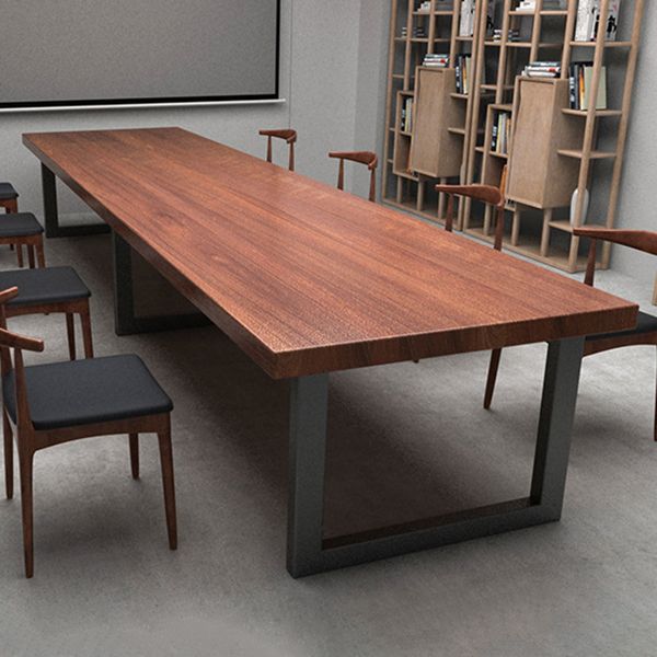 Mesa de comedor de rectángulo industrial de metal mesa de madera maciza para comedor