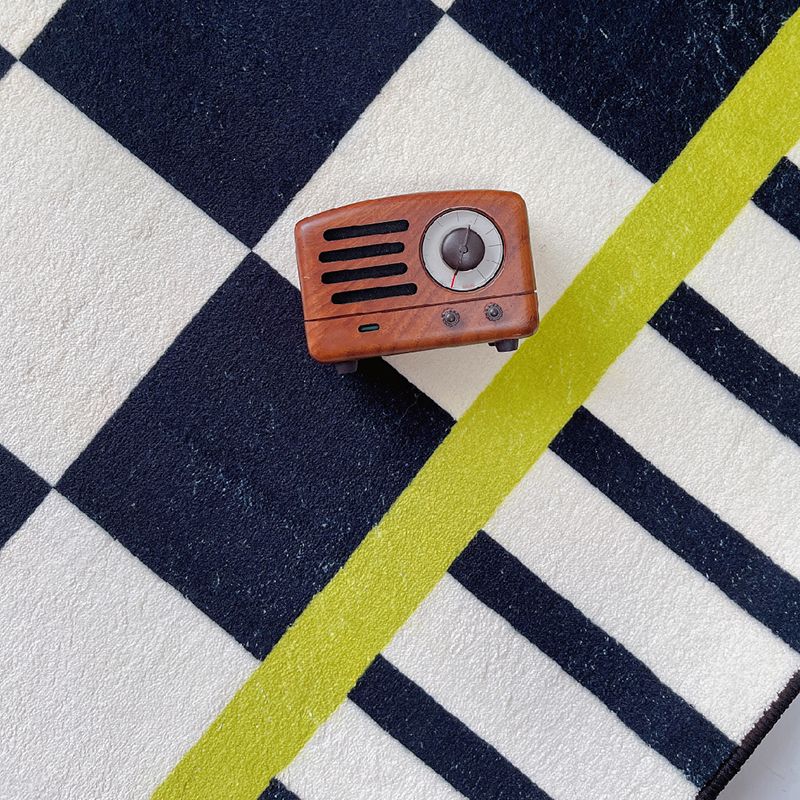 Modern Plaid Print Area Carpet Black Polyester Area Rug Non-Slip Backing Rug for Home Decor