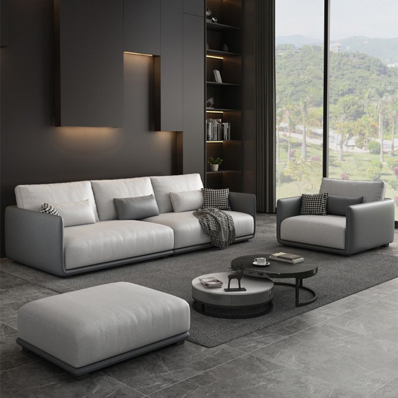 Wohnzimmer zeitgenössische hellgraue Standardtuxedo-Armsofa-Chaise