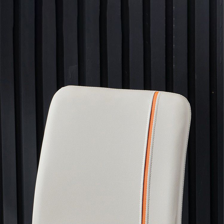 Parsons de finition mate de chaise latérale en cuir d'unité centrale d'hôtel contemporain dinant des chaises