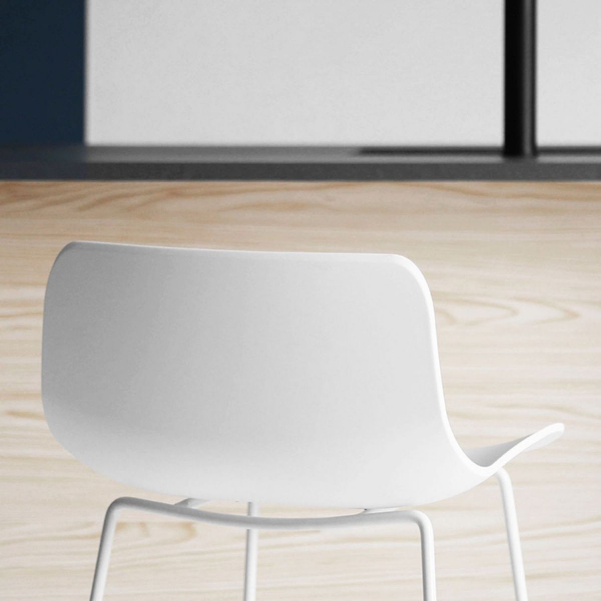 Nordic Bar-stool Plastic Counter Bar Stool for Kitchen Bar with Metal Legs