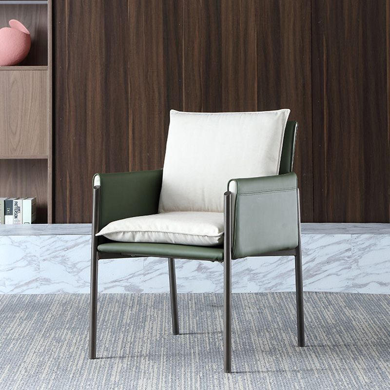 Silla curvada de cuero contemporánea y sillón de tela Parsons para el hogar