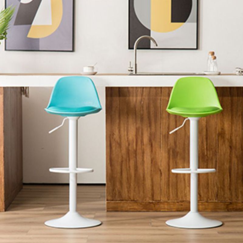 Taburete de bar de estilo escandinavo con taburete de mostrador de asiento de cuero para barra de cocina