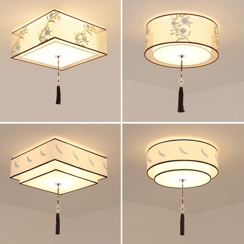 Traditional Flush Mount Light Fixtures 3-Light White Flushmount Ceiling Lamp for Living Room