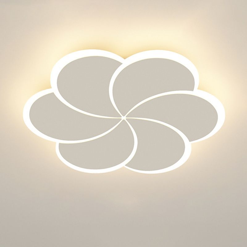 Modern Metal Flush Mount Petal Shape Ceiling Light with Acrylic Shade for Living Room