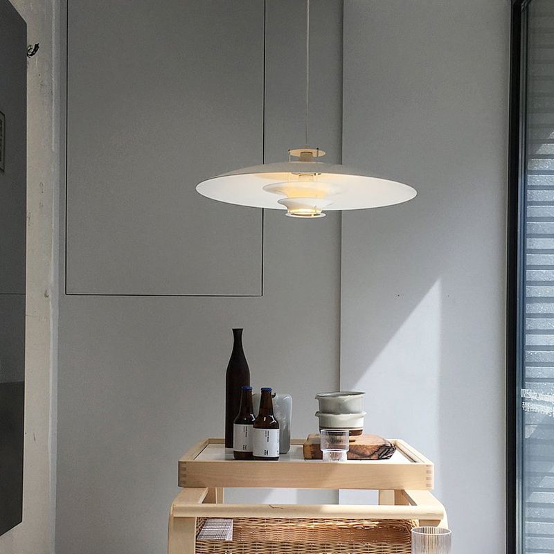 1 Luz de colgante colgante único de estilo moderno de metal para restaurante para restaurante