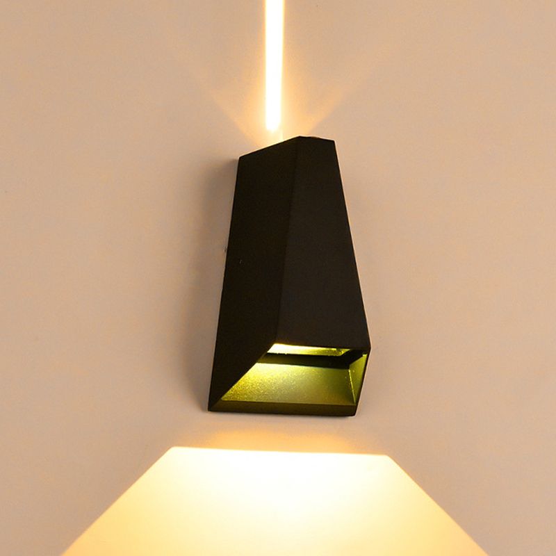 Geometric Wall Mounted Light Simplicity Metal 1 Light Wall Mounted Lamps