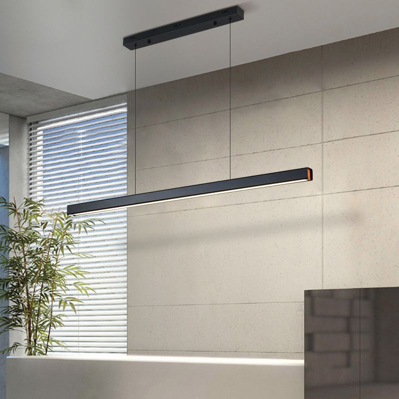 Minimalisme moderne Black Linear Island Pending Lighting LED Metal Island Island Light pour table à manger