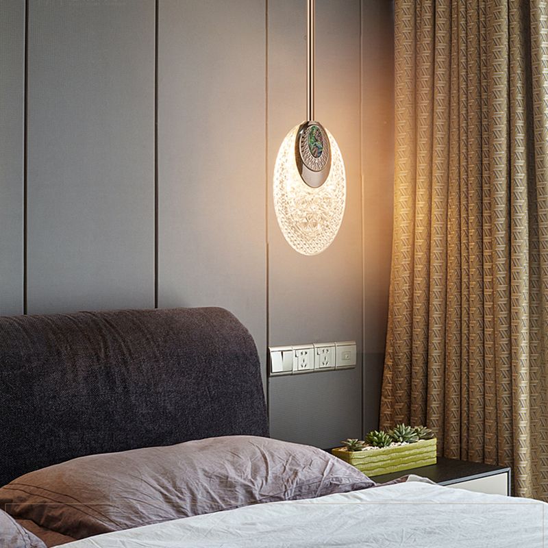 Luminaires suspendus en or lampe de suspension simplicité avec une teinte acrylique claire