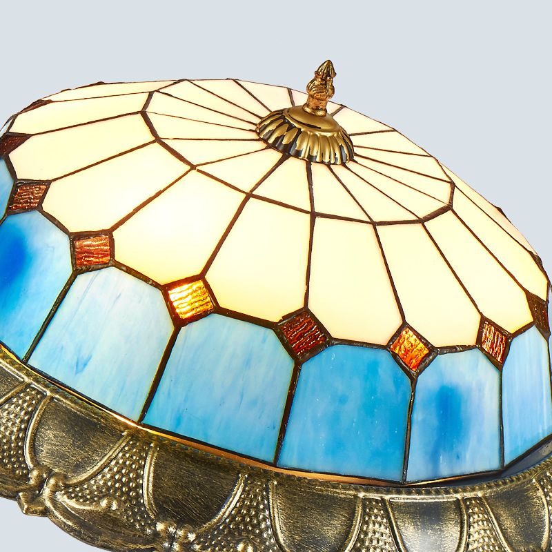 Tiffany LED Ceiling Light Geometric Glass Flush Mount for Living Room