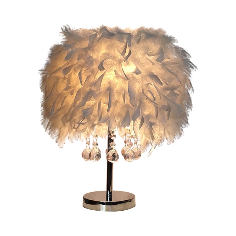 Feather Round Night Stand Lamp Light Contemporary 1-Bulb Red/Rosa/Purple Table Light con goccia di cristallo e base bianca/cromata