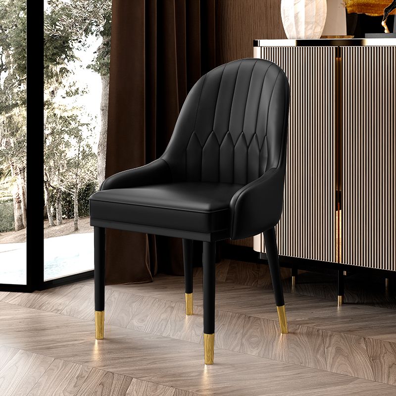 Chaise latérale de cuisine en cuir, chaise Parsons de salle à manger de 19 pouces de large pour restaurant