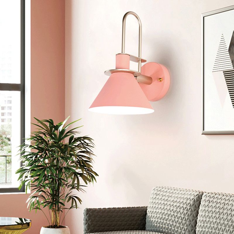 Geometric Shade Metal Wall Sconce Industrial Style Single Light Wall Mounted Light