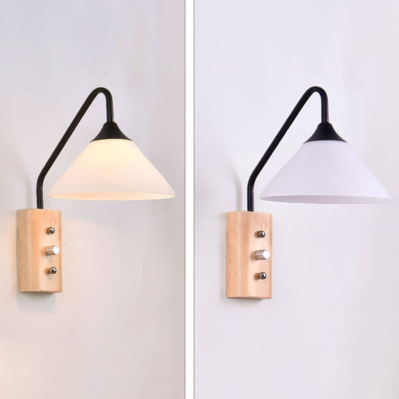 Single Contemporary Polished Finish Wall Mounted Sconce Metallic Wall Light