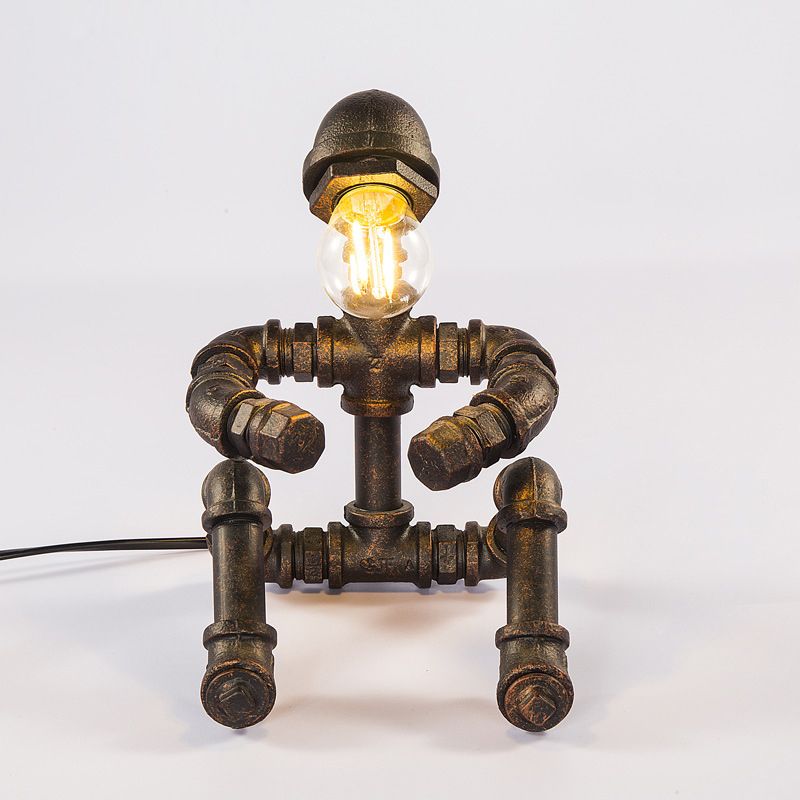 Iron Sitting Robot Table Lamp Steampunk 1-Head Bedroom Nightstand Lighting in Bronze