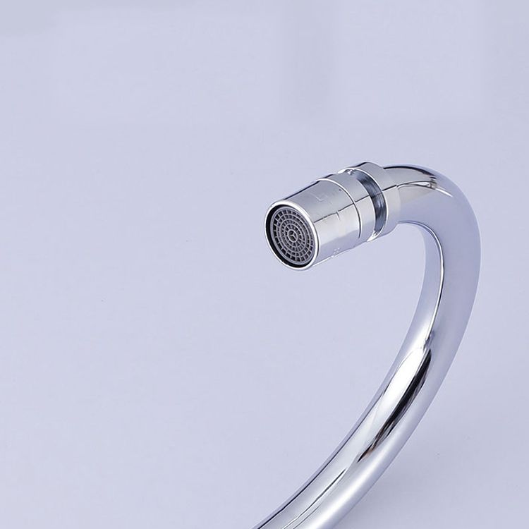 Contemporary Single Level Kitchen Faucet Lead Free Faucet in Chrome