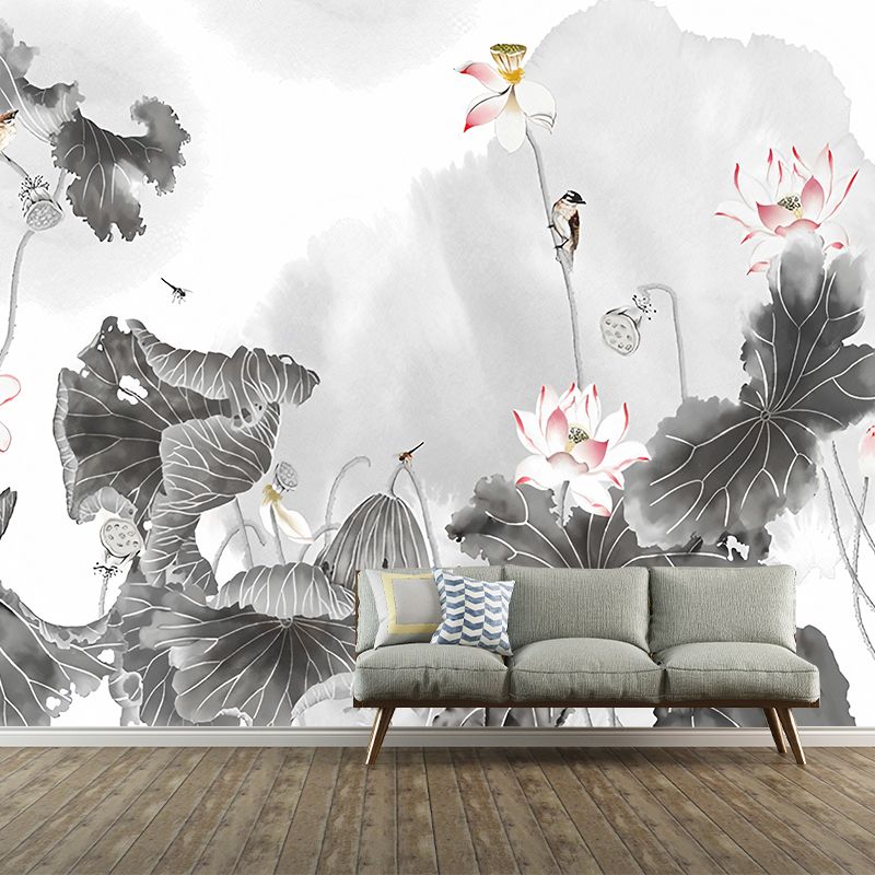 Fotomural vintage con ilustración gigante para habitación de invitados con acuarelas de loto en gris y rosa