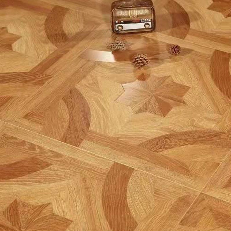 Wooden Laminate Floor Waterproof Indoor Scratch Resistant Textured Laminate Flooring