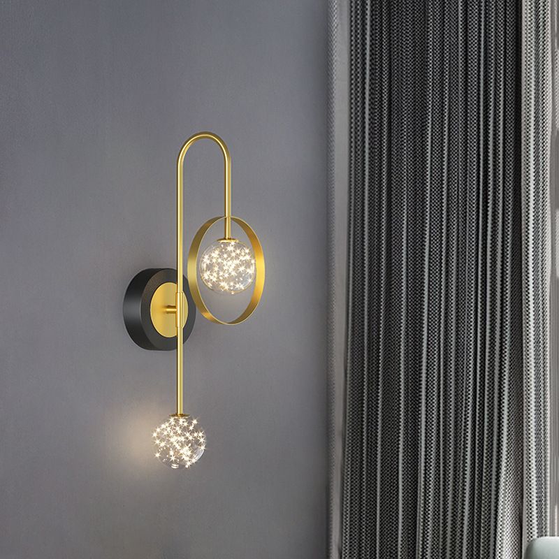 Modern Unique Shape Wall Mount Light Fixture Wall Light Sconce in Gold for Dining Room