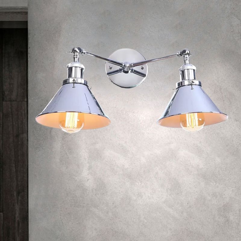 Tire d'ombrage effilée Mur mural Fixture industriel vintage 2 têtes Moup de serrage de la ferme Lumière en noir / laiton