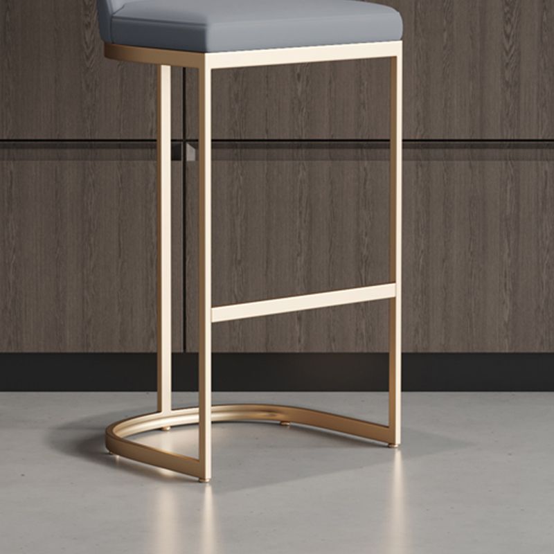 Modern Upholstered Counter Stool Bar-height Low Back Bar Stool with Footrest