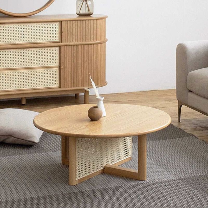 Scandinavian Round Coffee Table with Cross Legs in Pine Wood