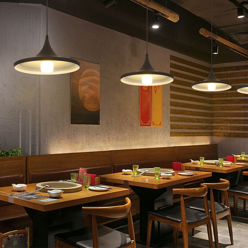 Nordic Style Shaded Pendant Light 1-Light Metallic Suspension Light Fixture in Black